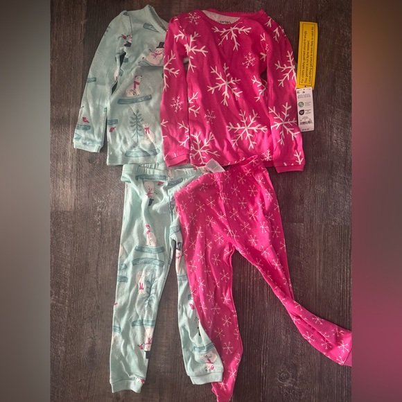 Carters Just one You‎ Girls Holiday Christmas pajamas 2T - Picture 2 of 3